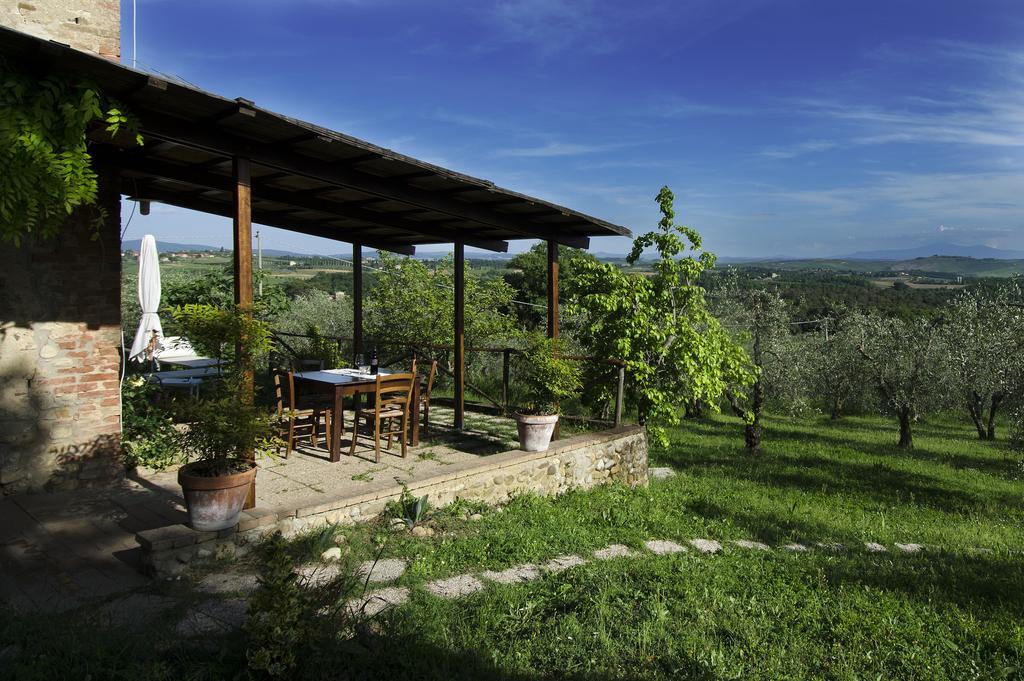 Agriturismo Poggio Bonelli Кастельнуово-Берарденга Номер фото