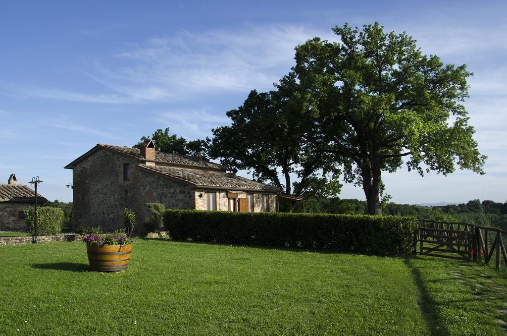 Agriturismo Poggio Bonelli Кастельнуово-Берарденга Экстерьер фото